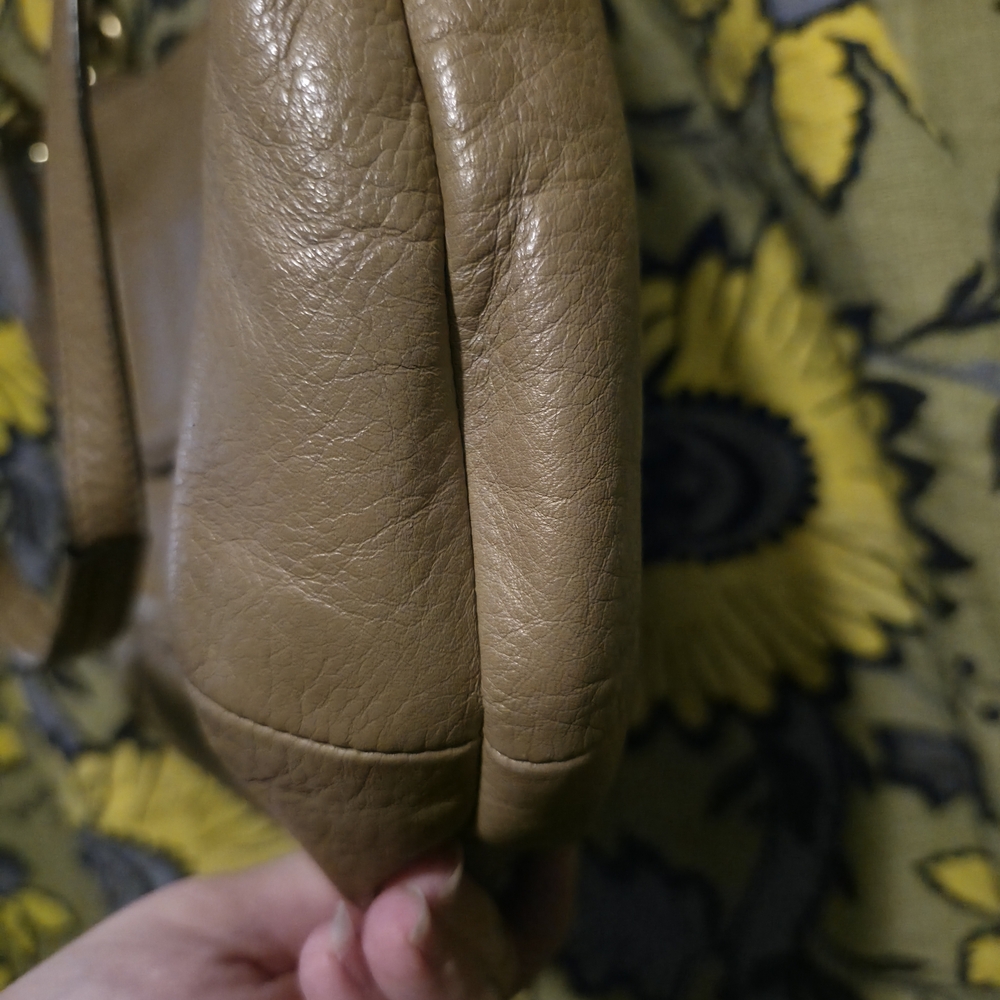 Coach Campbell Belle Carryall In Camel - Picture 9 of 14